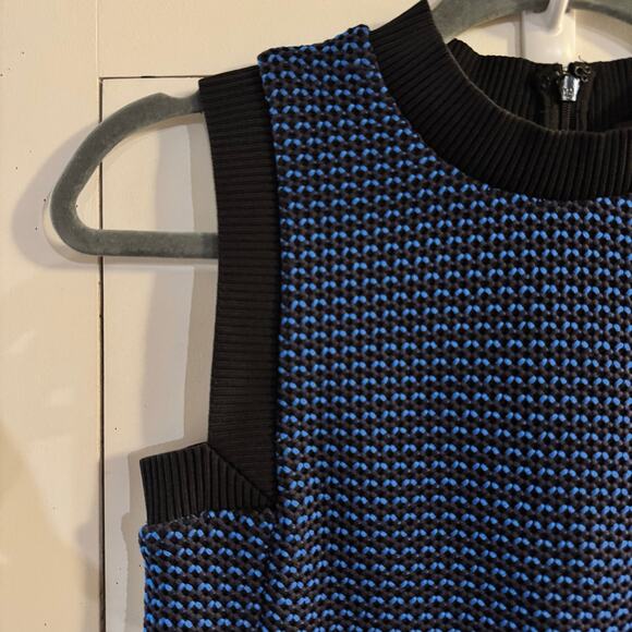 NWT Derek Lam New York Made in USA Sleeveless Crewneck Top Tweed Knit Sz 4 Blue - Picture 3 of 8